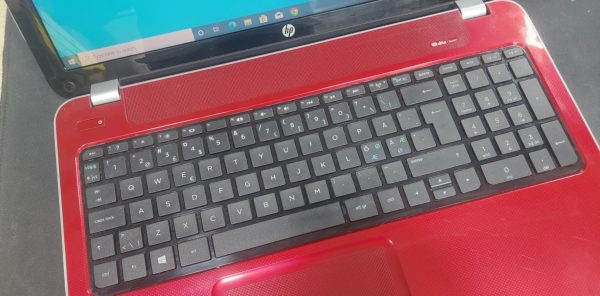 HP Pavilion 15 Laptop